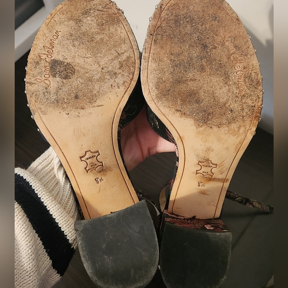 Sam Edelman Brocade Susie Floral Bird Print Strap Heel Black, Pink, and Blue 8.5 - Picture 7 of 7